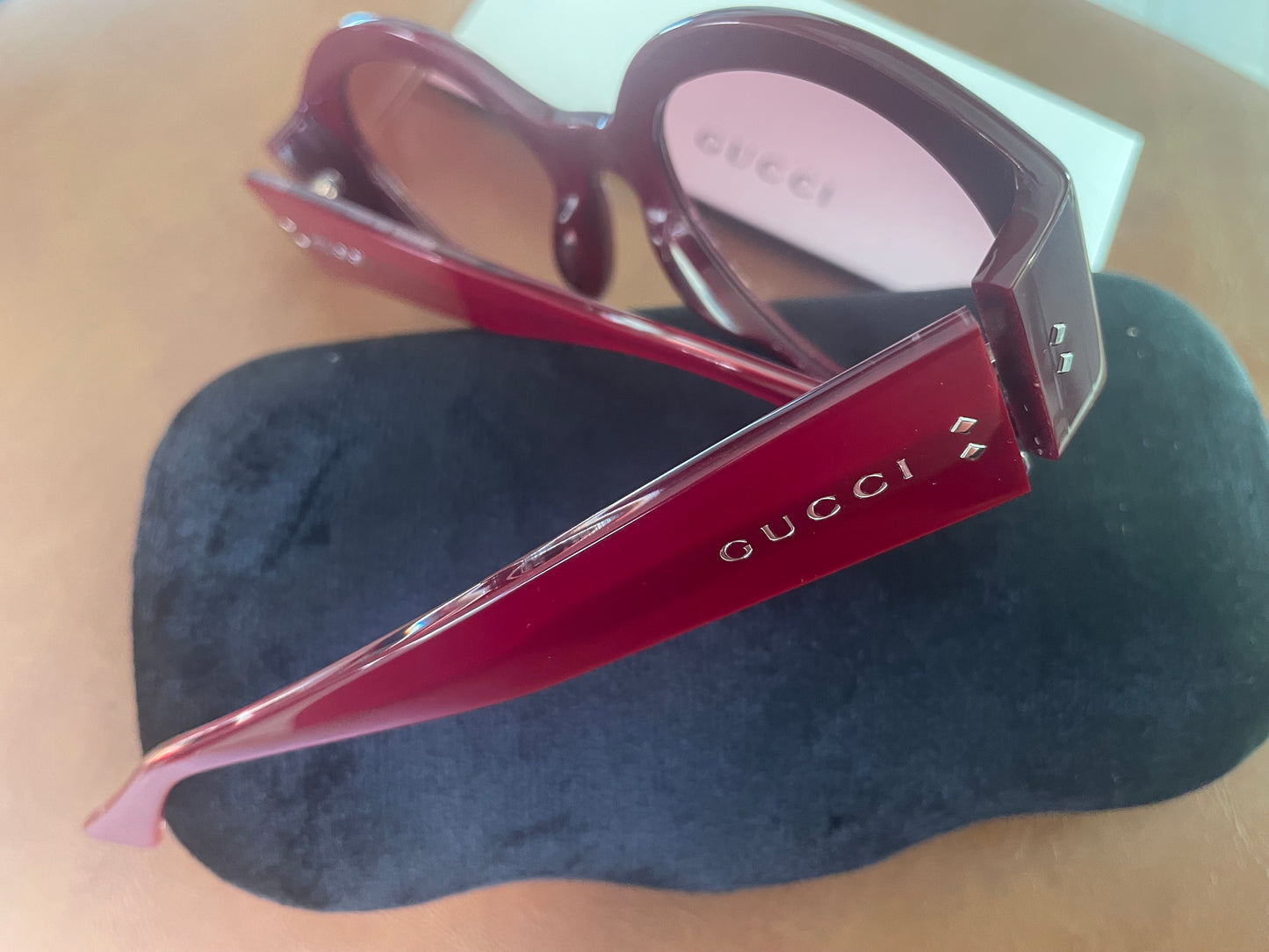 Oversized Gucci maroon  sunnies for ladies