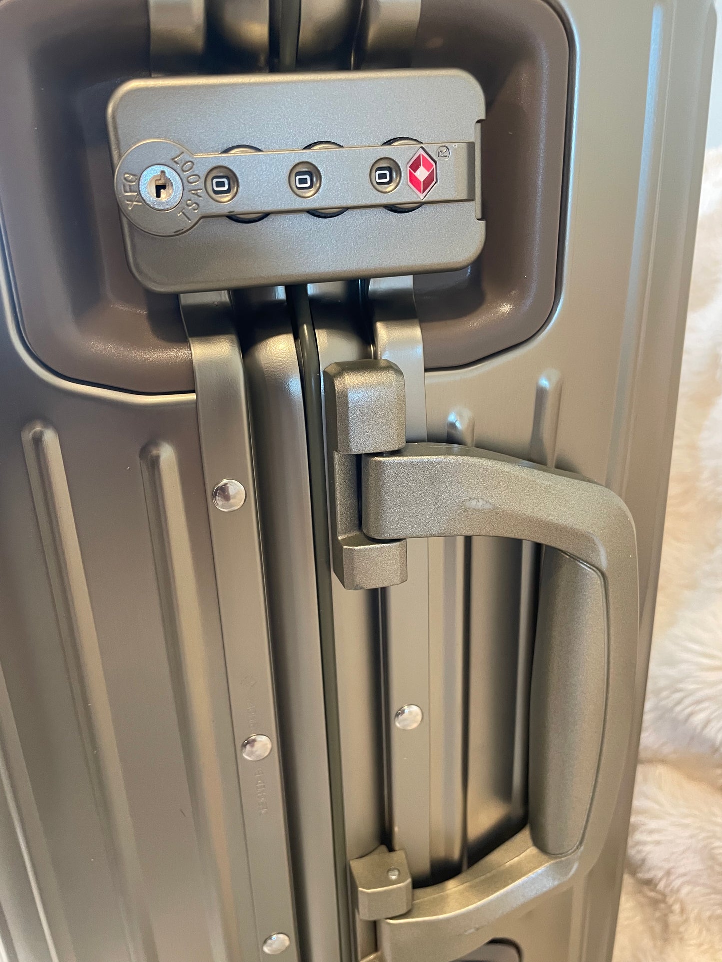 Rimowa Travel Bag - Carry On